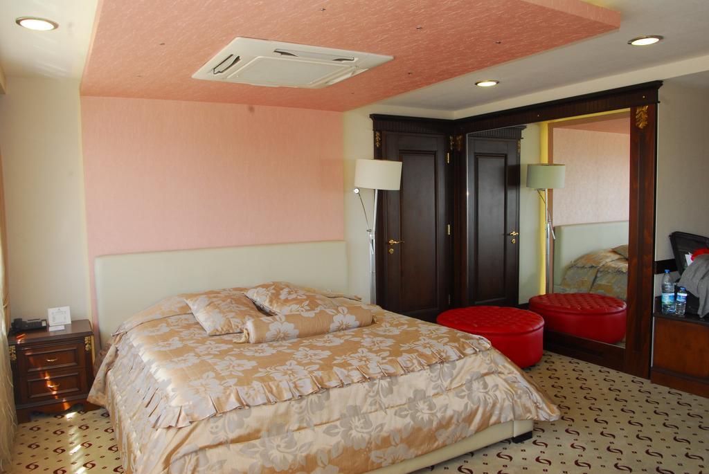 Adana Erten Hotel Экстерьер фото